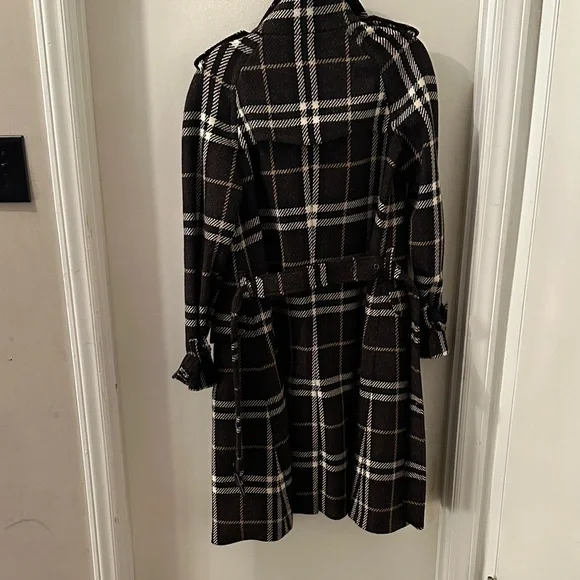 Burberry wool blend Checkered Trench Coat - Picture 10 of 10
